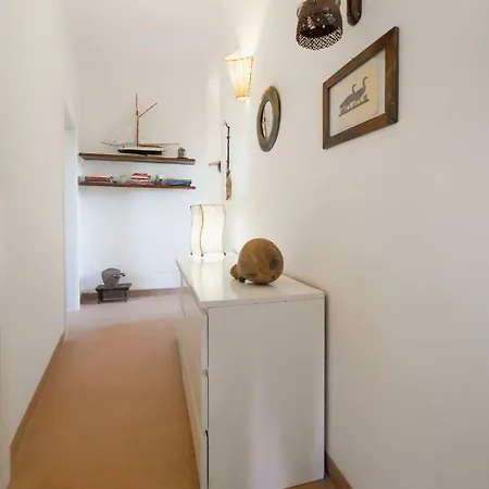 Pietraluna Villa *